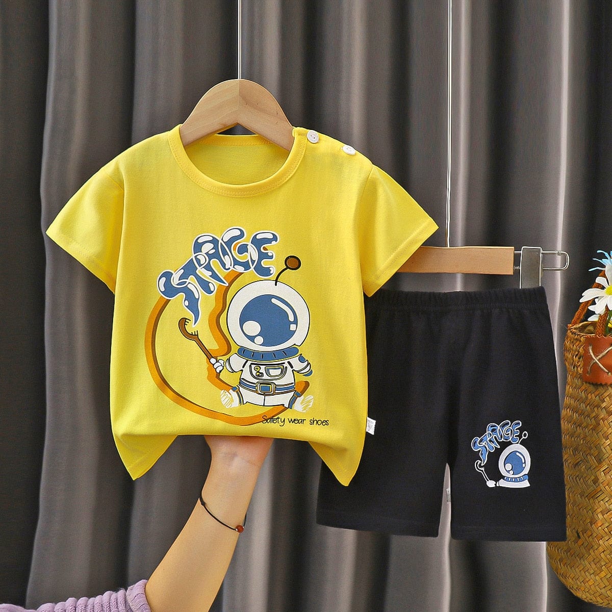 Proactive Baby Alien / 2T CoolPrint Unique Summer Baby Boy T-Shirt & Pant Combination Clothes