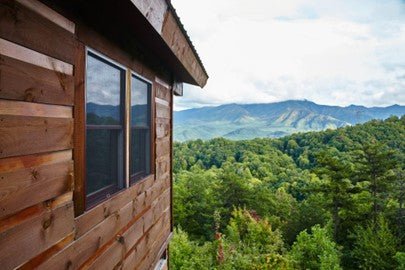 Why Gatlinburg Should Be Your Next Family Vacation Spot - Proactive Baby