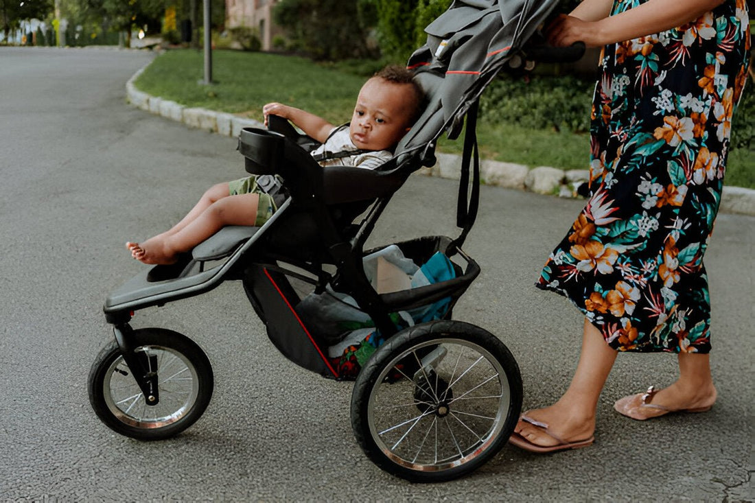 The Ultimate Guide to Travel Strollers for Airplane Use - Proactive Baby