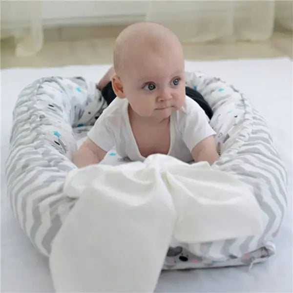 Baby-Lounger Portable Baby Lounger Bed for Age 0-12 months