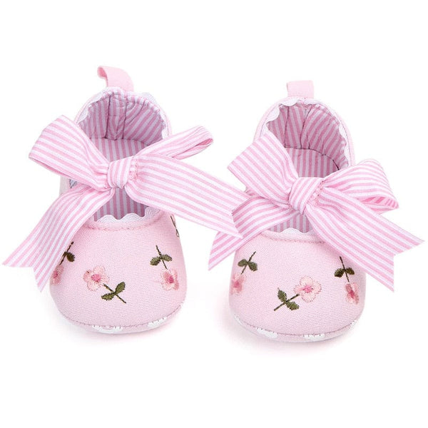 ComfyBaby Cute Baby Girl Shoes With Pretty Floral Embroidery