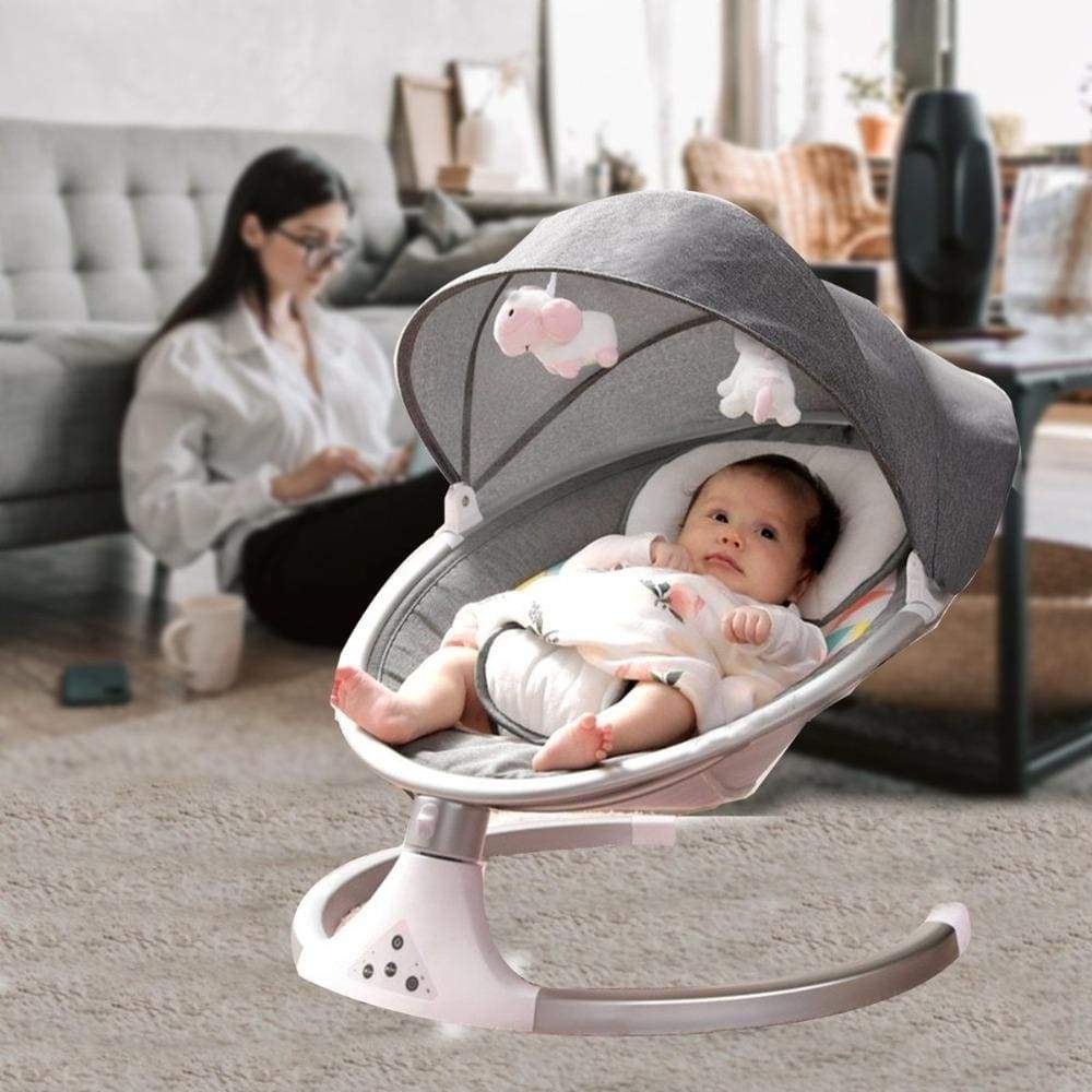 Cradle with gentle and soothing rocking
