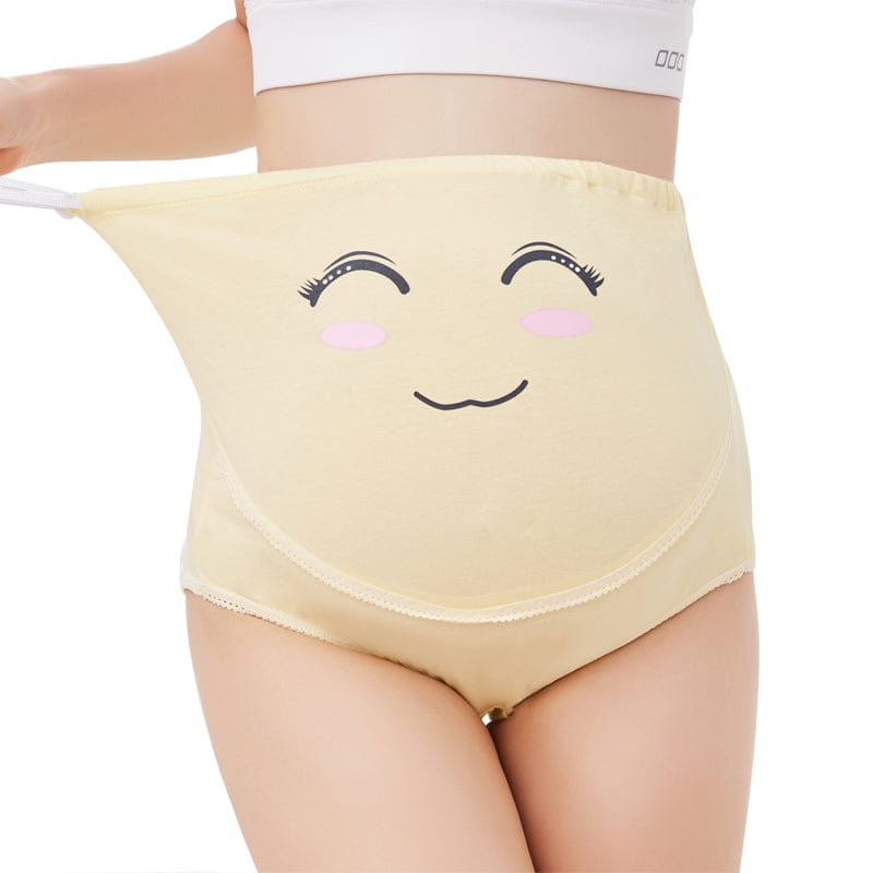 Carriwell Women Maternity Briefs, Supportive Panty For Pregnant Women, Seamless  Maternity Briefs Made Of Breathable Microfiber[White][Small] :  : Fashion